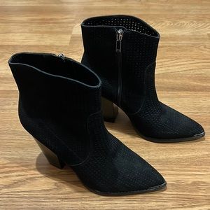 Marc Fisher Black Ankle Boots Never Worn